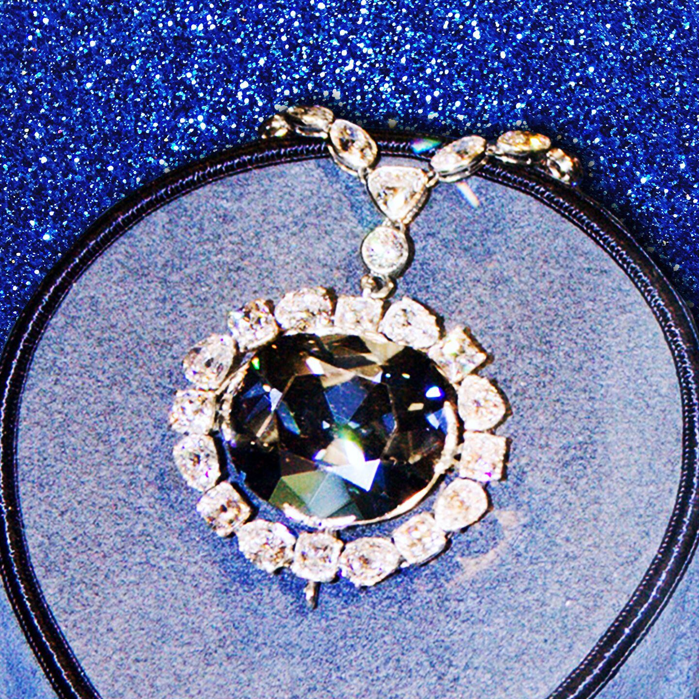 Diamond Curse How Many Carats Is The Hope Diamond Carat Hope
