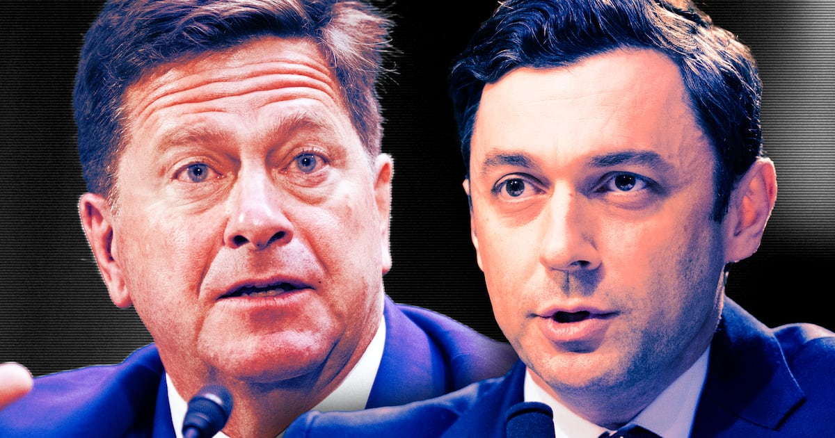 Trump Intel Goon Humiliated by Dem Star’s 2020 Questions