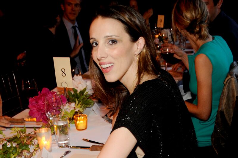 articles/2012/10/21/diy-swift-boating-alexandra-kerry-launches-ad-your-voice-2012/alexandra-kerry-super-pac-grey-tease_kynkvv