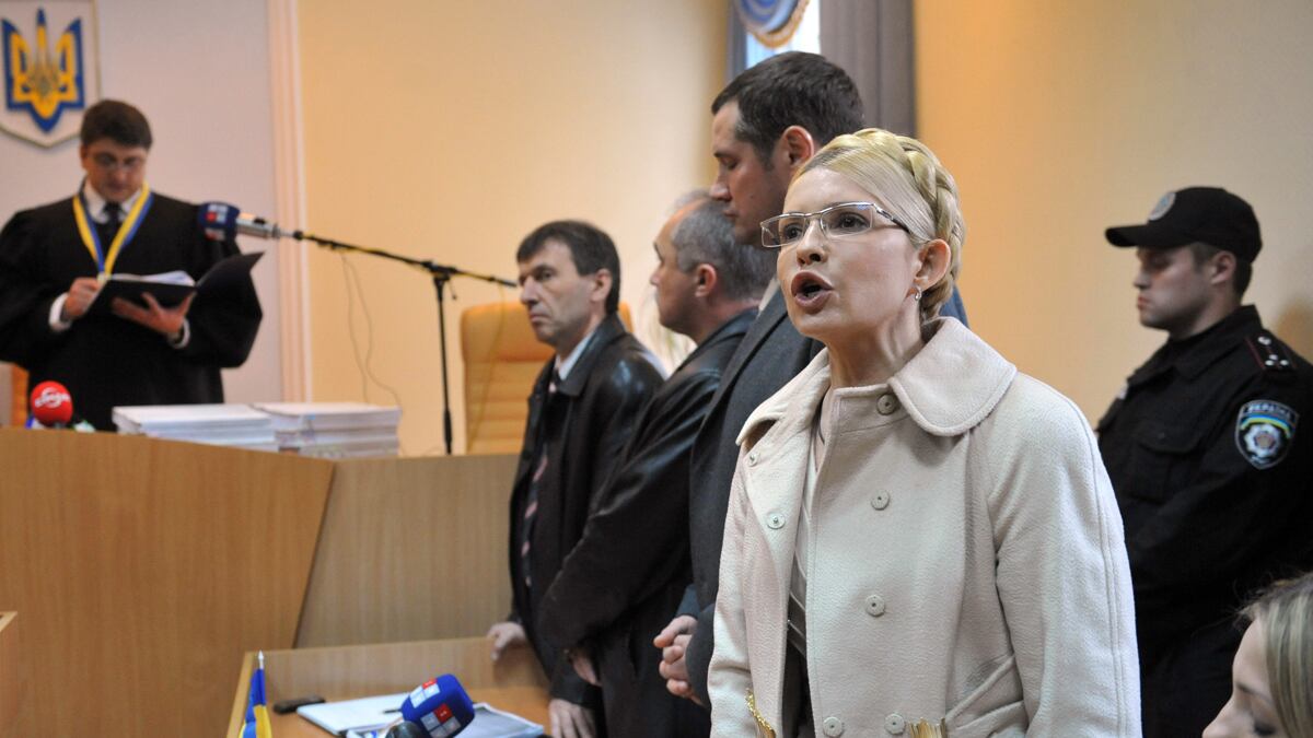 articles/2011/10/11/ukraine-jails-yulia-tymoshenko-orange-revolution-heroine/yulia-tymoshenko-verdict-matthews_uo3hmc