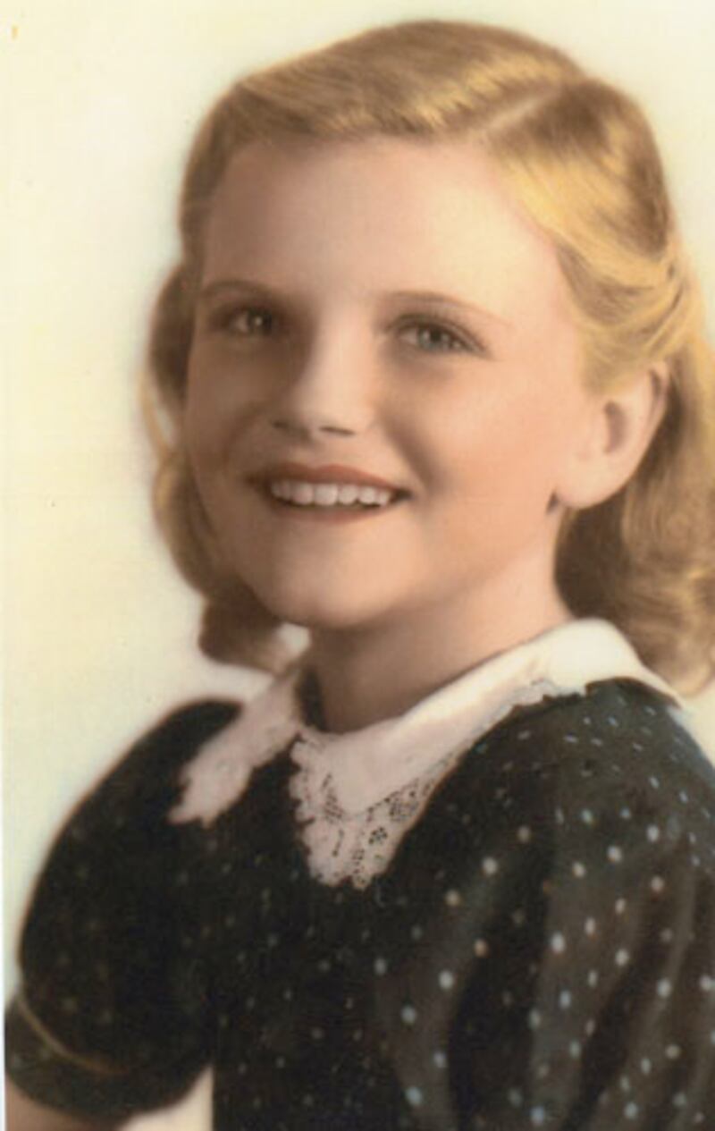 articles/2012/12/07/pearl-harbor-s-anniversary-sparks-memories-of-a-long-ago-dance-contest/pearl-harbor-jitterbug-daly-embed_vfkxyn