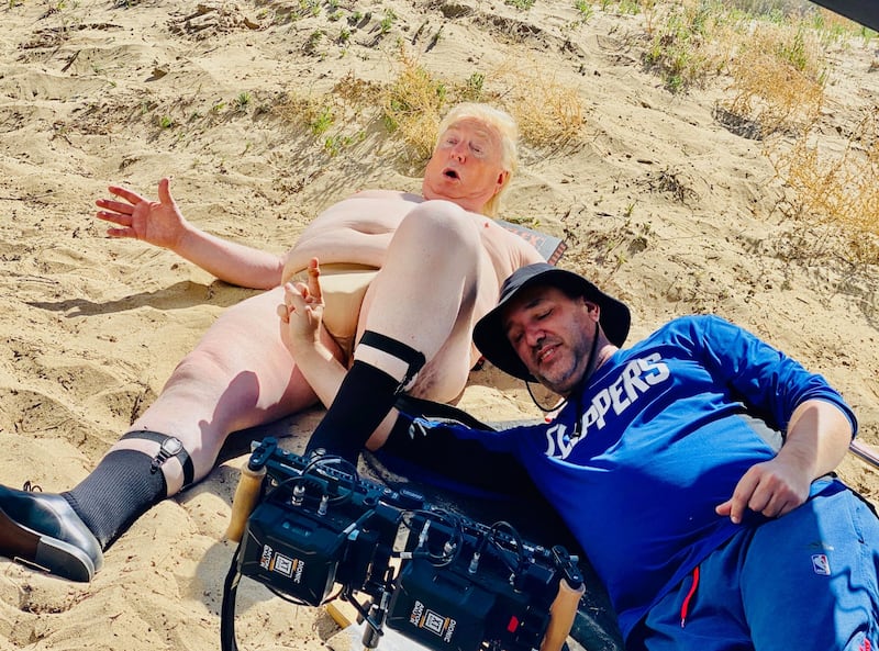 Behind-the-scenes pic of Trey Parker filming nude Trump scene. (South Park X account.)