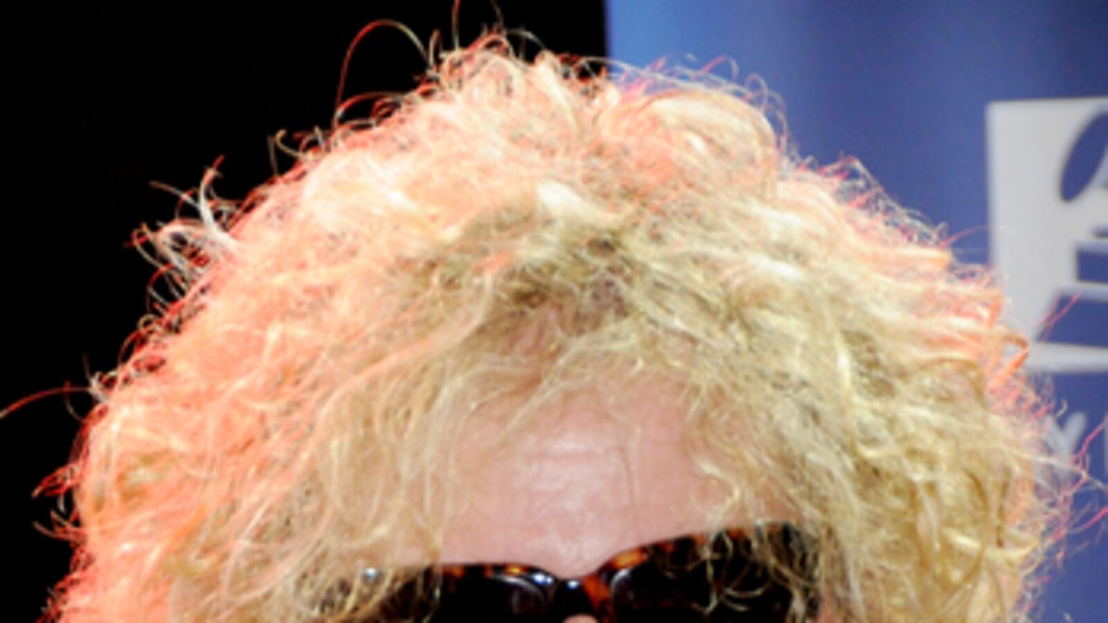cheats/2011/03/21/sammy-hagar-claims-he-was-abducted-by-aliens/sammy-hagar_fhdotg