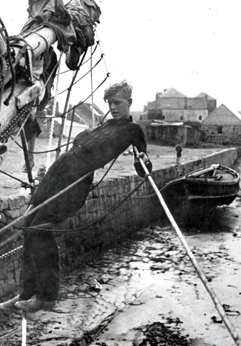 galleries/2011/06/10/prince-phillip-gallery/prince-phillip-turns-90-02_ebu2fk