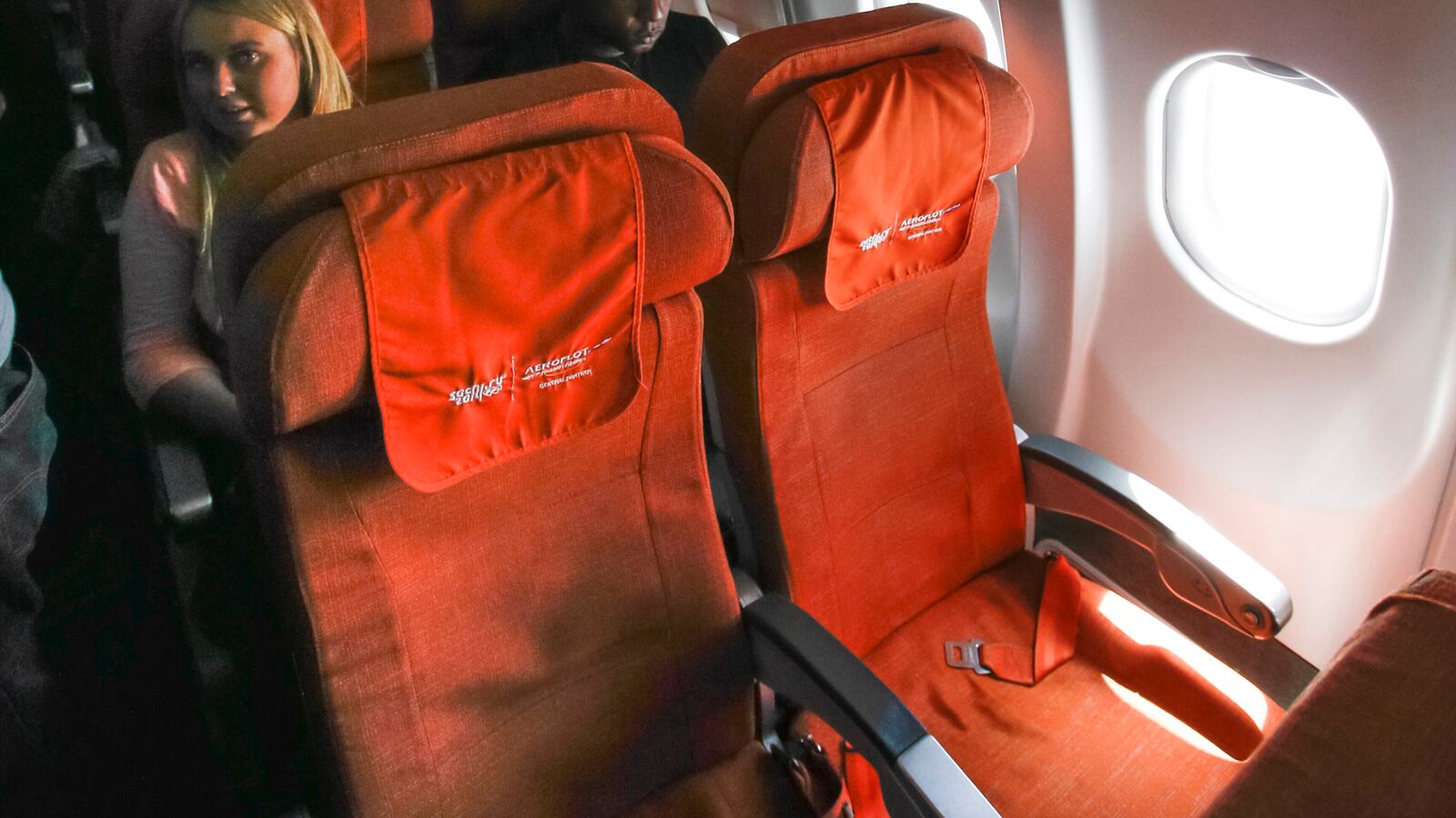 cheats/2013/06/25/u-s-to-russia-do-the-right-thing/130625-return-snowden-cheat_rj9smc