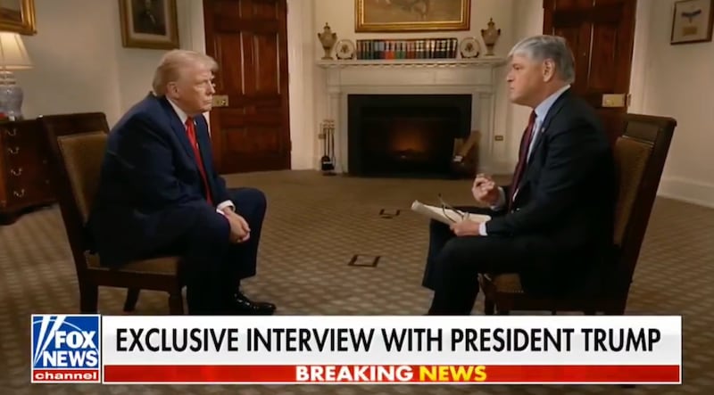 Trump talks to Hannity about the visit of Machado.