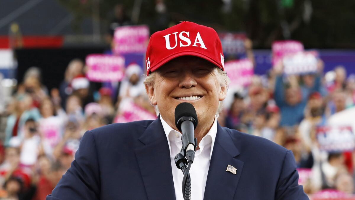 cheats/2016/12/19/electoral-college-officially-votes-trump/161220-trump-electoral-win_kh3dnr