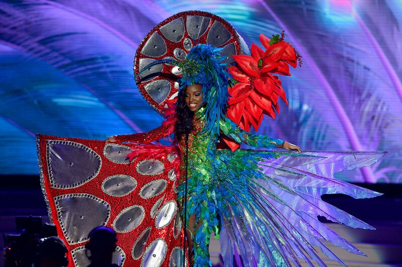 galleries/2015/01/26/miss-universe-s-bizarre-costume-contest-photos/150126-miss-universe-costumes-07_a1chia