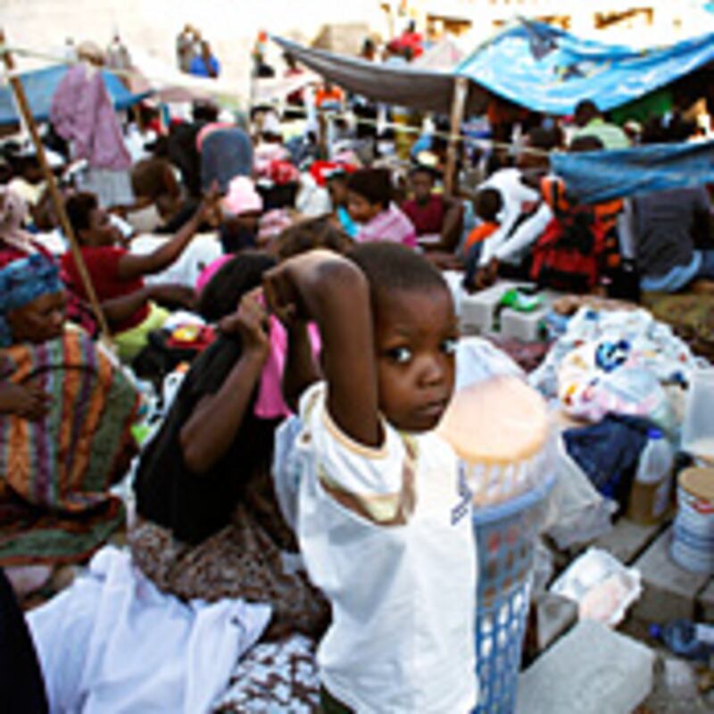 articles/2010/01/14/whos-helping-haiti/whos-helping-haiti_75219_ssmj2a
