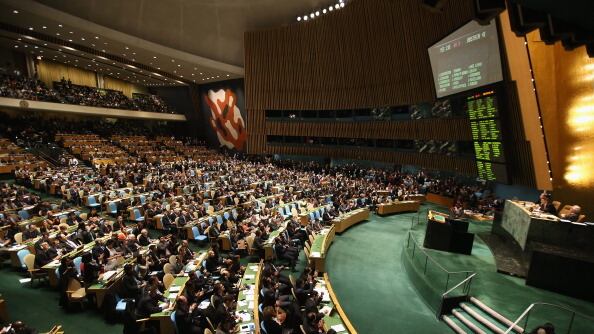 articles/2012/11/30/why-the-brits-abstained/157167059-1_hqli0x