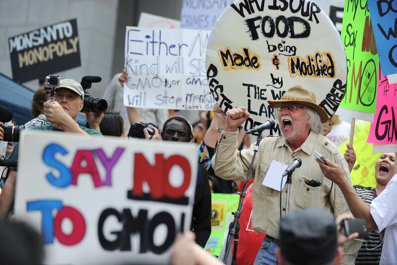 articles/2013/06/03/is-labeling-israeli-products-akin-to-labeling-genetically-modified-foods/130526-monsonto-cheat_uympbo