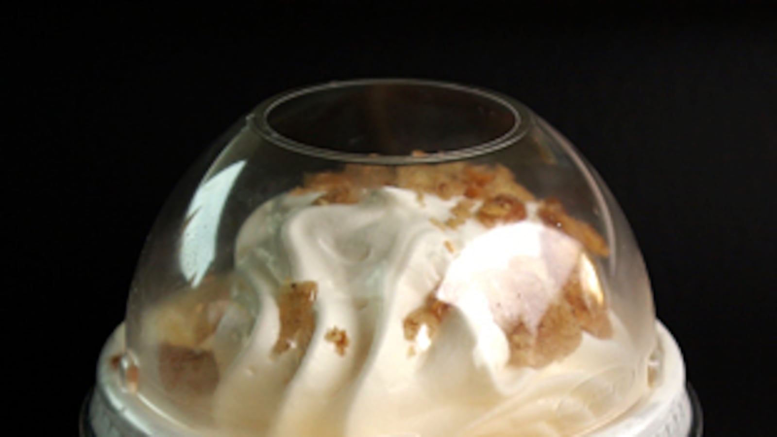 galleries/2010/12/06/holiday-drinks-that-kill/holiday-drinks-that-kill---holiday-spiced-sugar-cookie-blast---sonic_rz3zy3