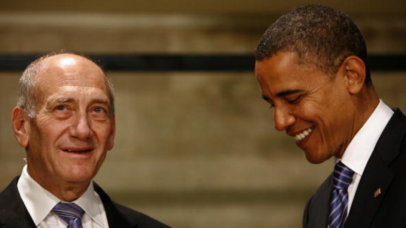 articles/2012/10/22/obama-s-two-elections/obama-olmert-openz_rdokrn