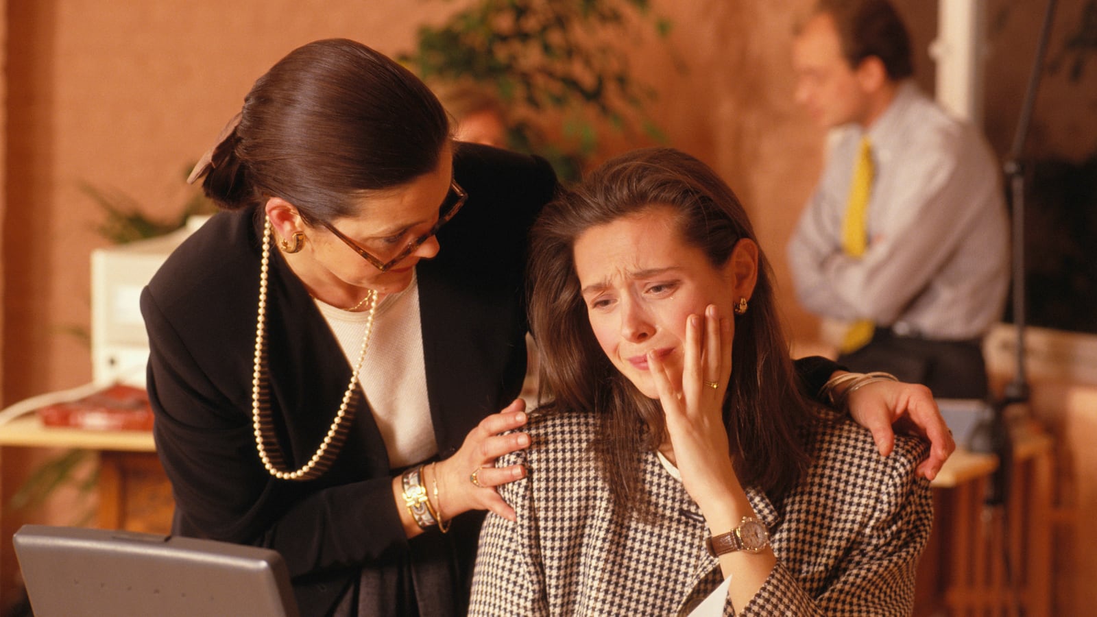 articles/2013/03/21/the-perks-of-crying-at-work/130320-Drexler-Cry-Work-tease_vhr8lm