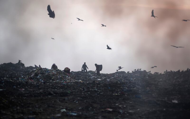 galleries/2014/02/08/the-week-in-photos-february-8-2014/140206-wip-garbage_ap66jh