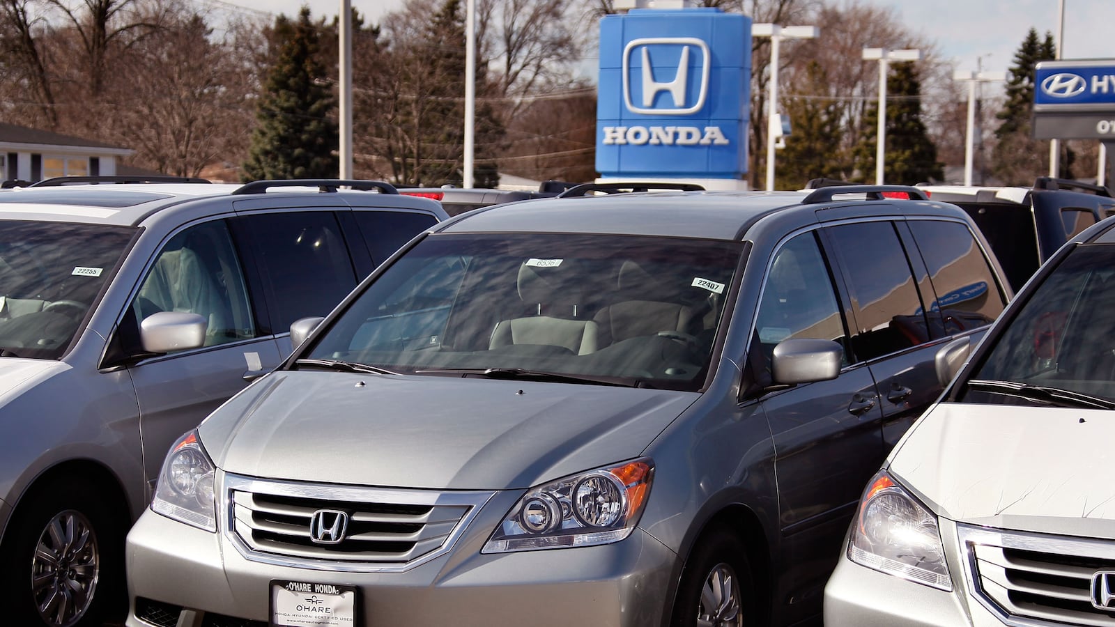 cheats/2014/03/16/honda-recalls-900k-minivans/20140316-honda-recall-cheat_wafmsc