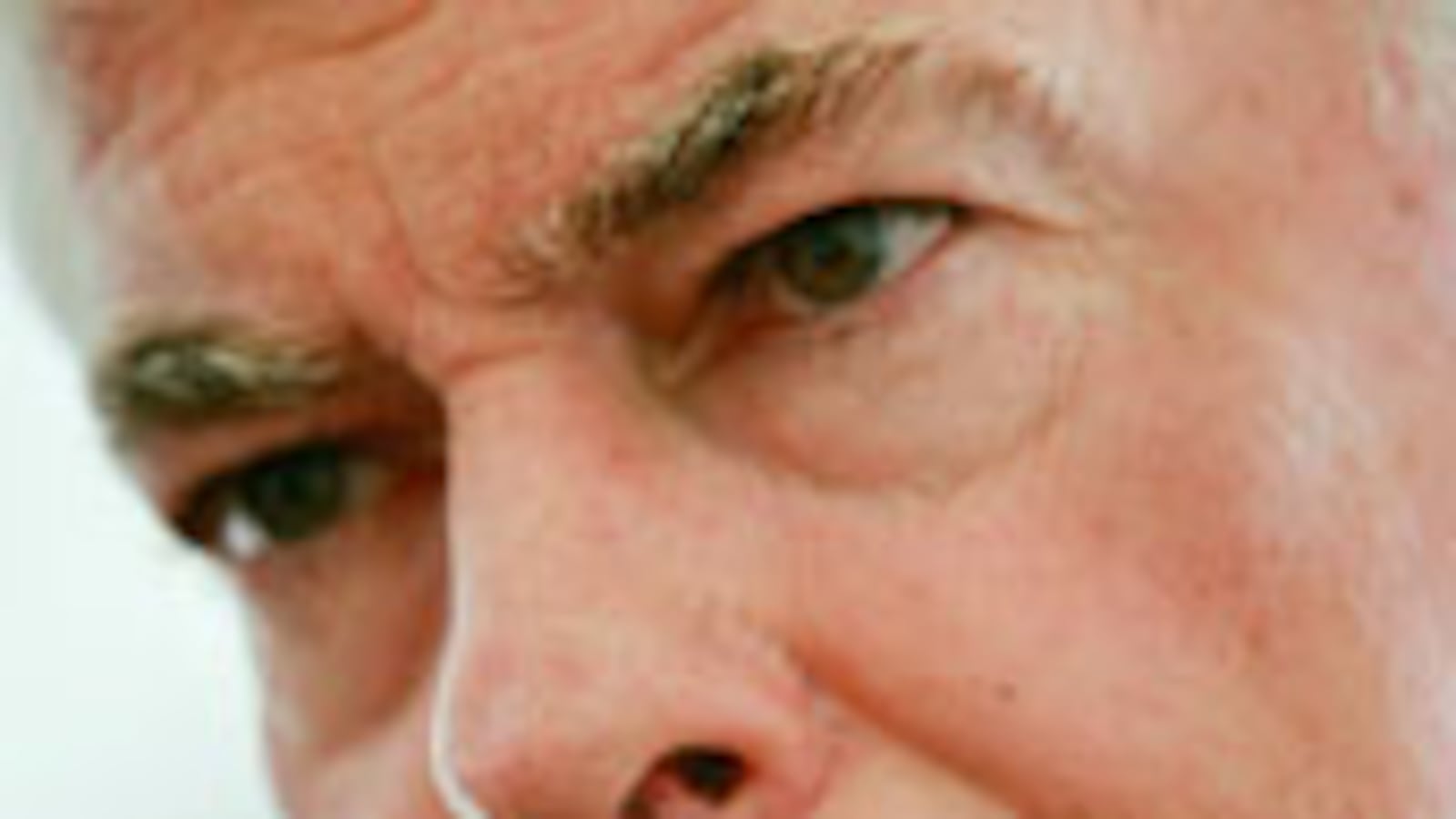 articles/2009/11/12/the-looming-banking-battle/madrick-chris-dodd_62603_olgpmz