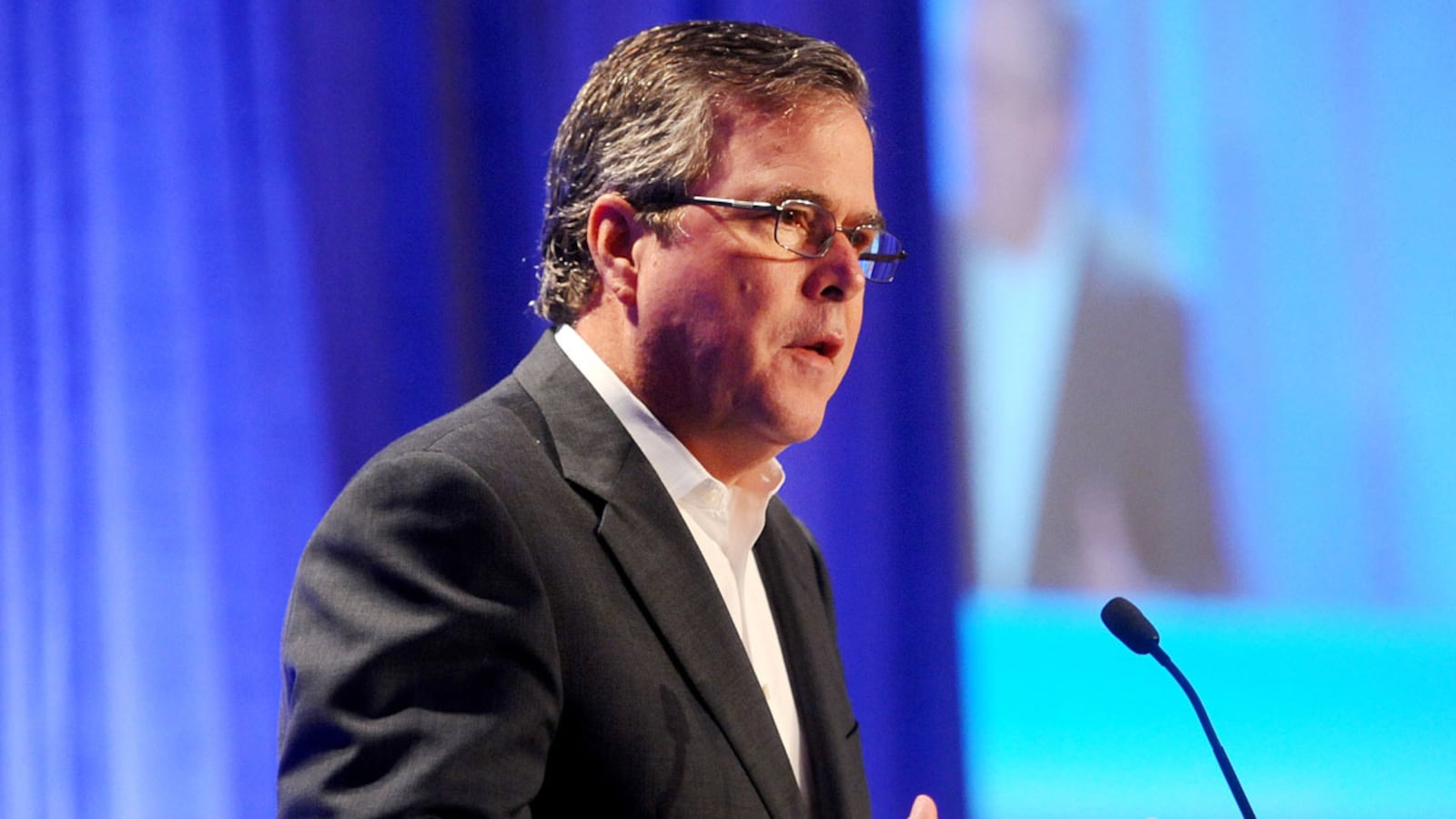 articles/2011/10/31/jeb-bush-the-gop-s-grownup-on-when-to-shut-up-and-2012/jeb-bush-dumbledore-cottle_zb95ni