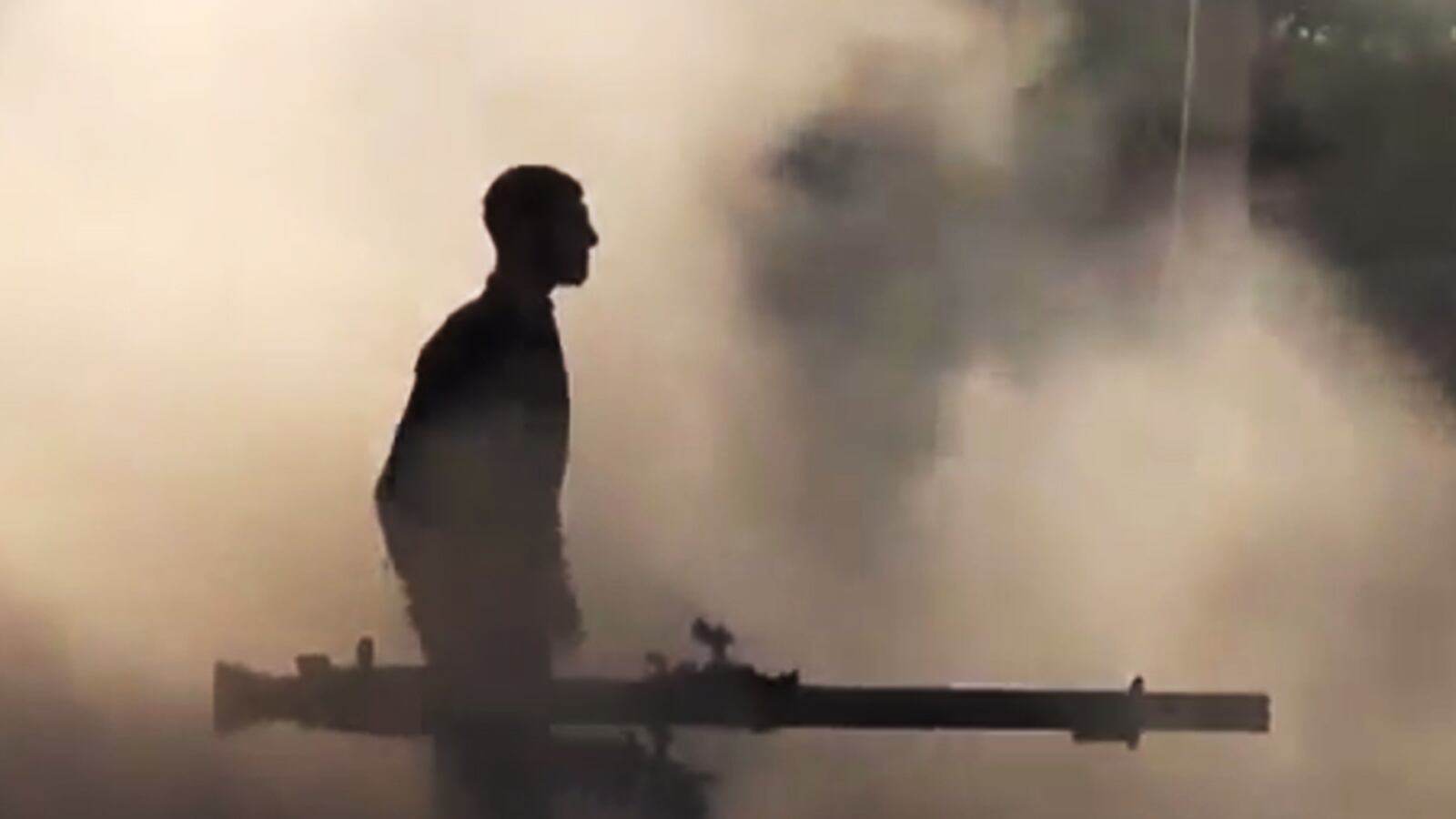 articles/2012/08/16/syria-from-gap-salesman-to-rebel-executioner/free-syrian-fighter-telegraph_ai4ikh