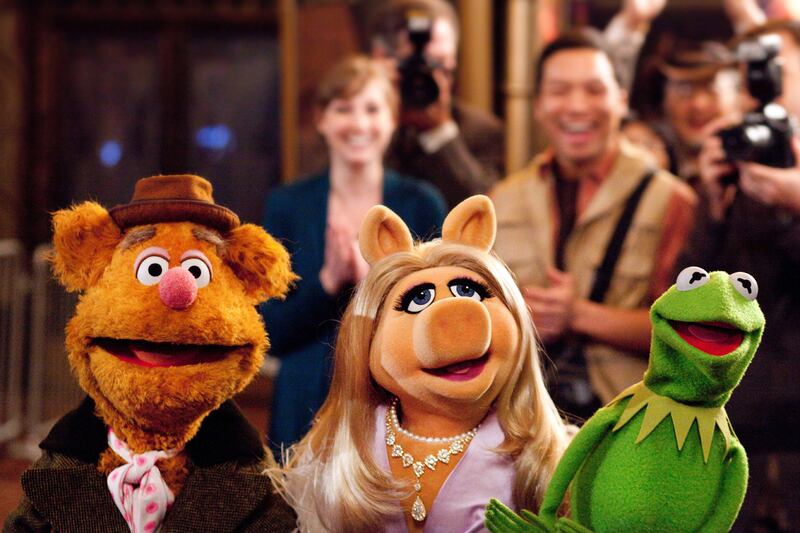 galleries/2012/01/24/the-artist-george-clooney-academy-award-nominations-2012-photos/muppets-week-in-movies-setoodeh-travers_dcnf8i