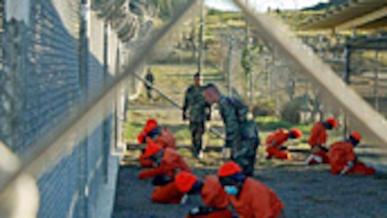articles/2009/10/21/slamming-the-door-on-gitmo/cohen-gitmo_57632_nabffe