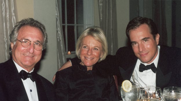 galleries/2009/07/01/madoff-family/mark-madoff-suicide-3_sywauo