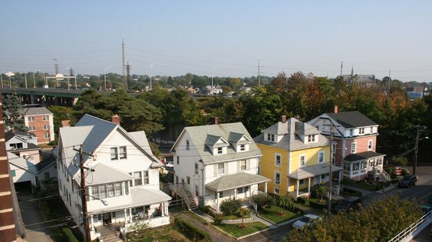 galleries/2010/10/27/best-cities-for-trick-or-treating/best-cities-for-trick-or-treating---stamford_oolm5j