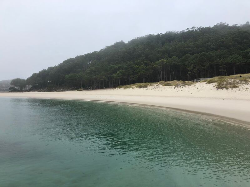 191025-foreman-portugal-beaches-embed3_g9rdat