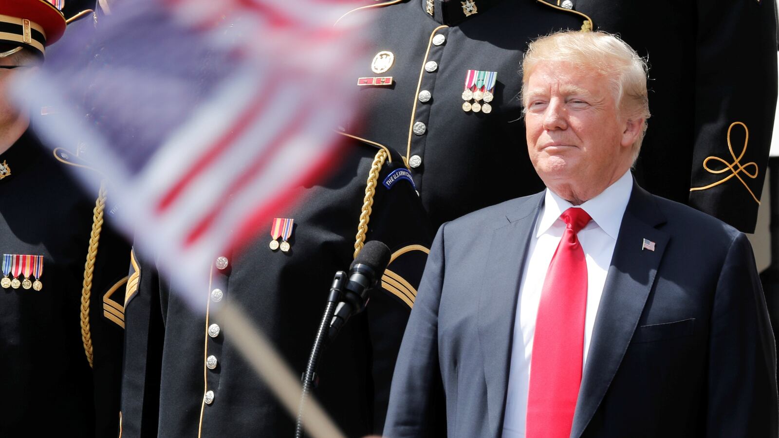 180605-trump-pardons-obsession-cheat_aynupx