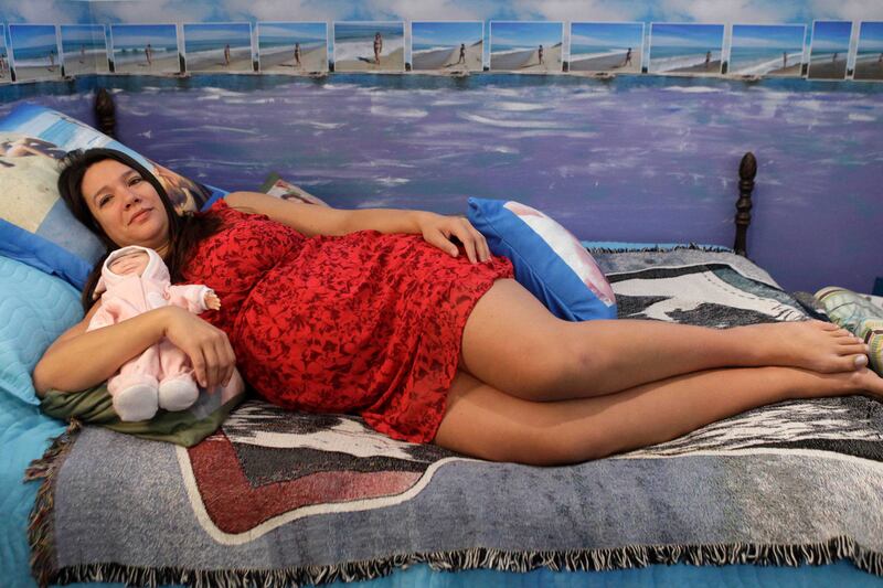 galleries/2012/09/16/art-that-angers-people-from-the-fountain-to-piss-christ/birth-of-baby-x-controversial-art-exhibits_hddwoe