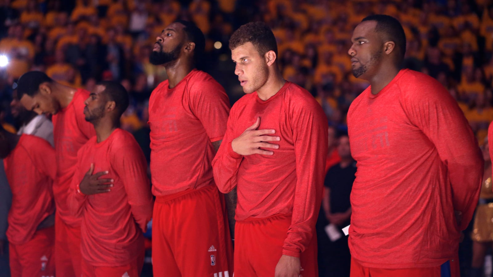 articles/2014/04/29/how-magic-johnson-could-rescue-the-clippers-from-the-sterling-scandal/140428-lawrence-clippers-tease_fqdfxm