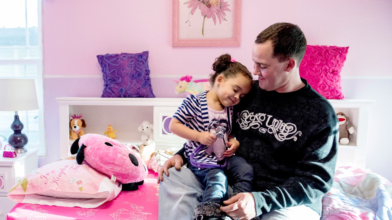 cheats/2013/06/25/scotus-makes-landmark-adoption-ruling/1306245-scotus-custody-veronica-tease_gzewsu