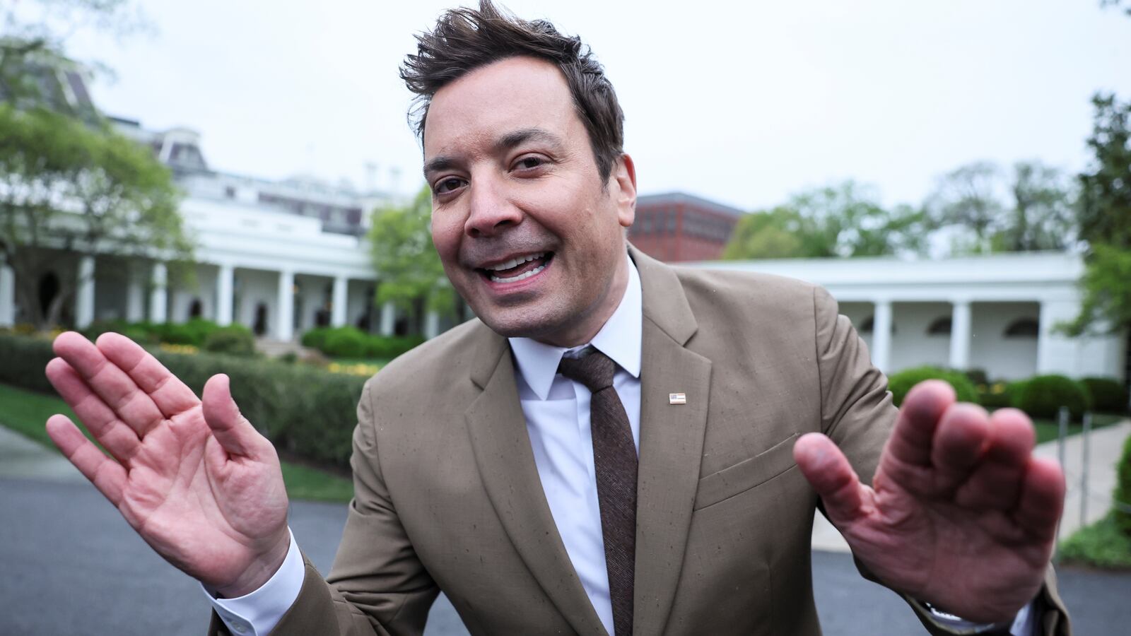 2022-04-18T151829Z_61555096_RC2PPT9LTKY4_RTRMADP_3_RELIGION-EASTER-WHITE-HOUSE_ollcoy