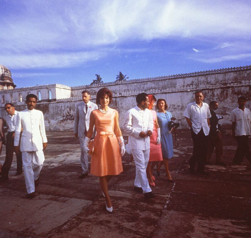 galleries/2010/11/08/michelle-vs-jackie/michelle-vs-jackie---3_b9iaqs