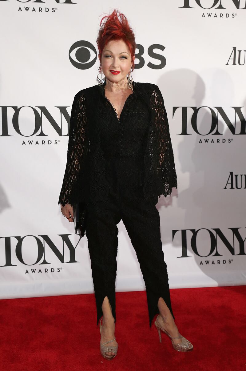 galleries/2013/06/09/tony-awards-red-carpet-2013-neil-patrick-harris-more-photos/130609-tonys-lauper_rvkh0e