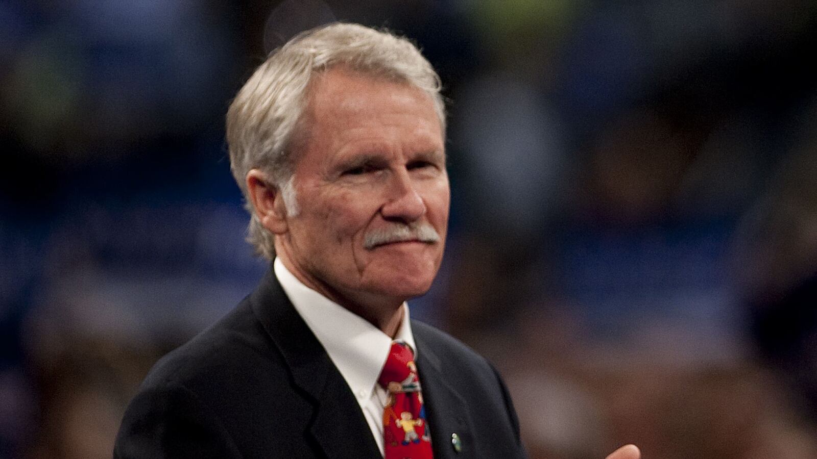 cheats/2014/05/06/oregon-gov-saves-woman-with-cpr/140506-john-kitzhaber-cheat_muh1vr