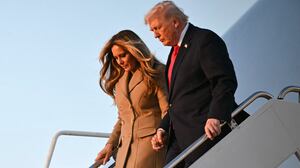 Donald and Melania Trump, Air Force One