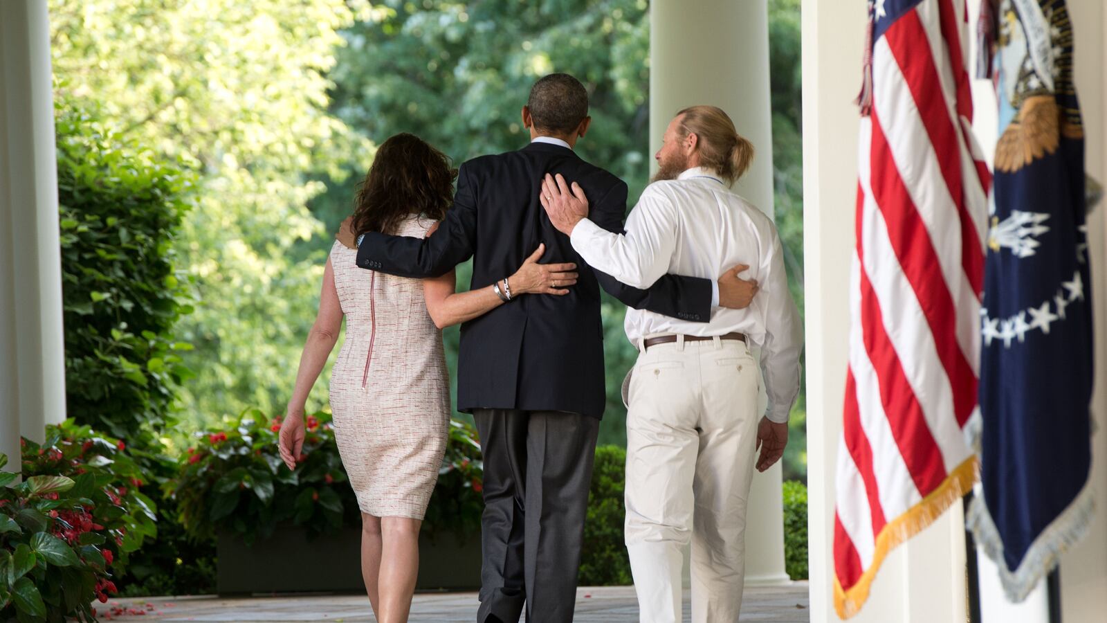 articles/2014/06/02/bowe-bergdahl-is-the-right-s-new-benghazi/140603-tomasky-bergdahl-tease_yeim9r