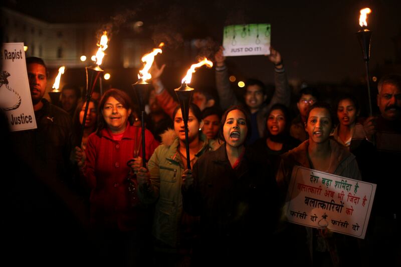 galleries/2013/01/03/protests-in-india-over-fatal-gang-rape-photos/India-protests-dec22-01_kwm52c