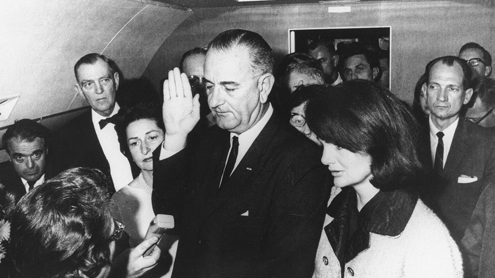 articles/2012/03/26/robert-caro-s-new-yorker-essay-7-new-insights-into-lbj/lbj-swearing-in-deluca_vjjtgw