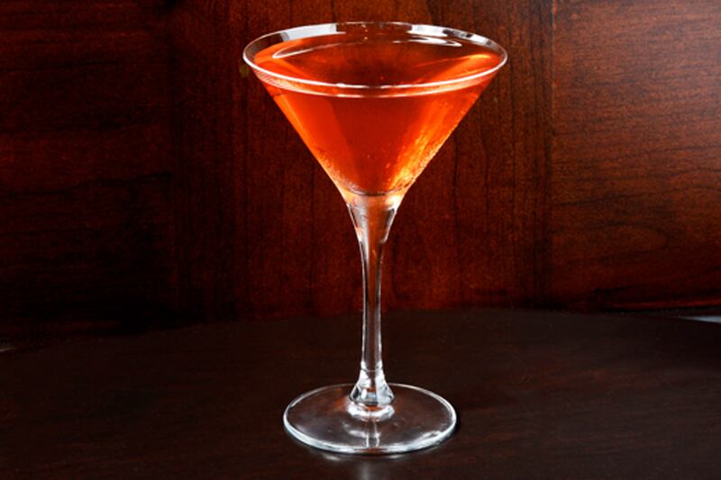 articles/2017/02/15/the-best-st-patrick-s-day-cocktails/171213-Haleys-Coment-tease_wqhpct