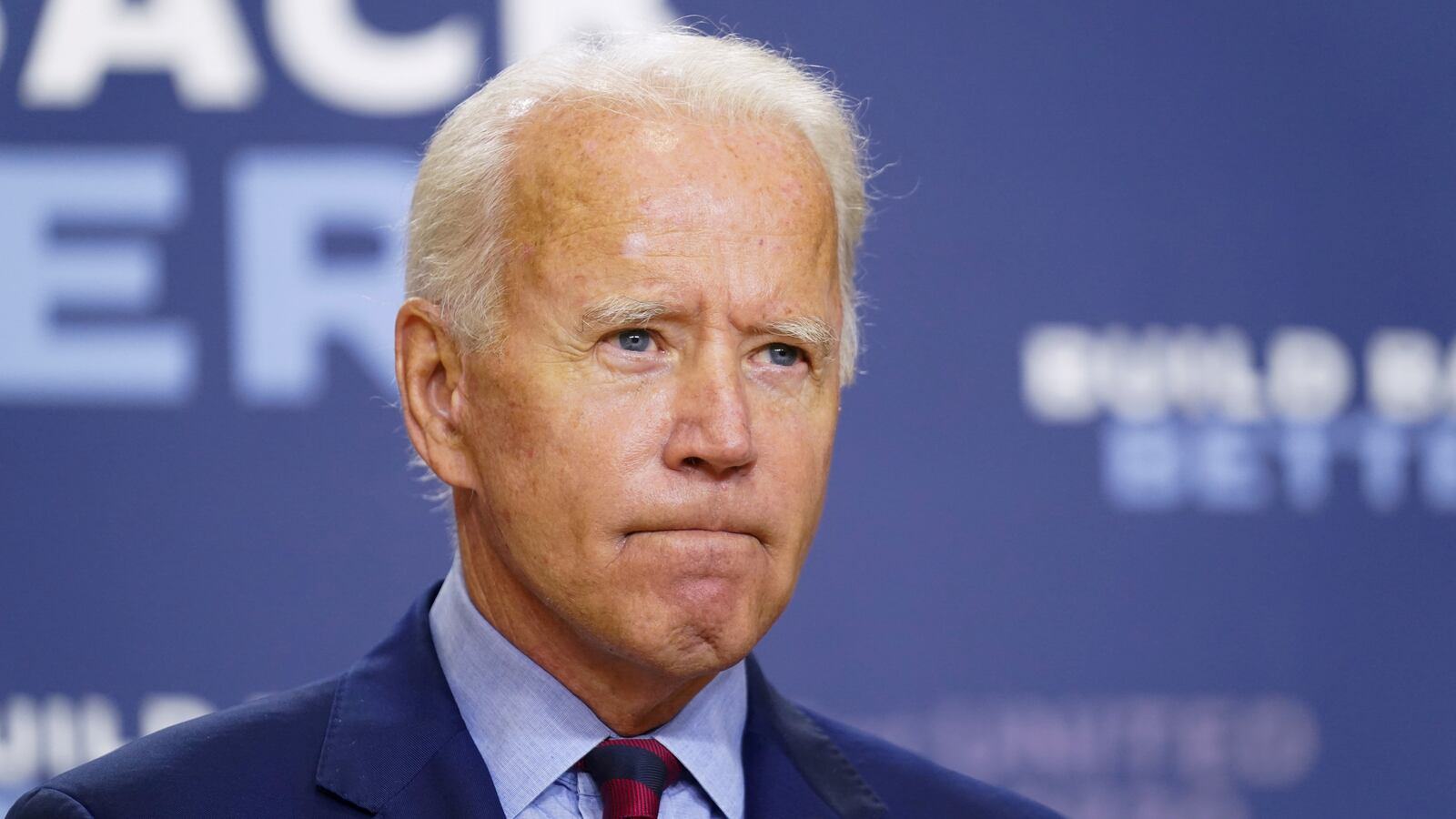 2020-09-04T170634Z_1392985957_RC2TRI979VB1_RTRMADP_3_USA-ELECTION_vcwu9o