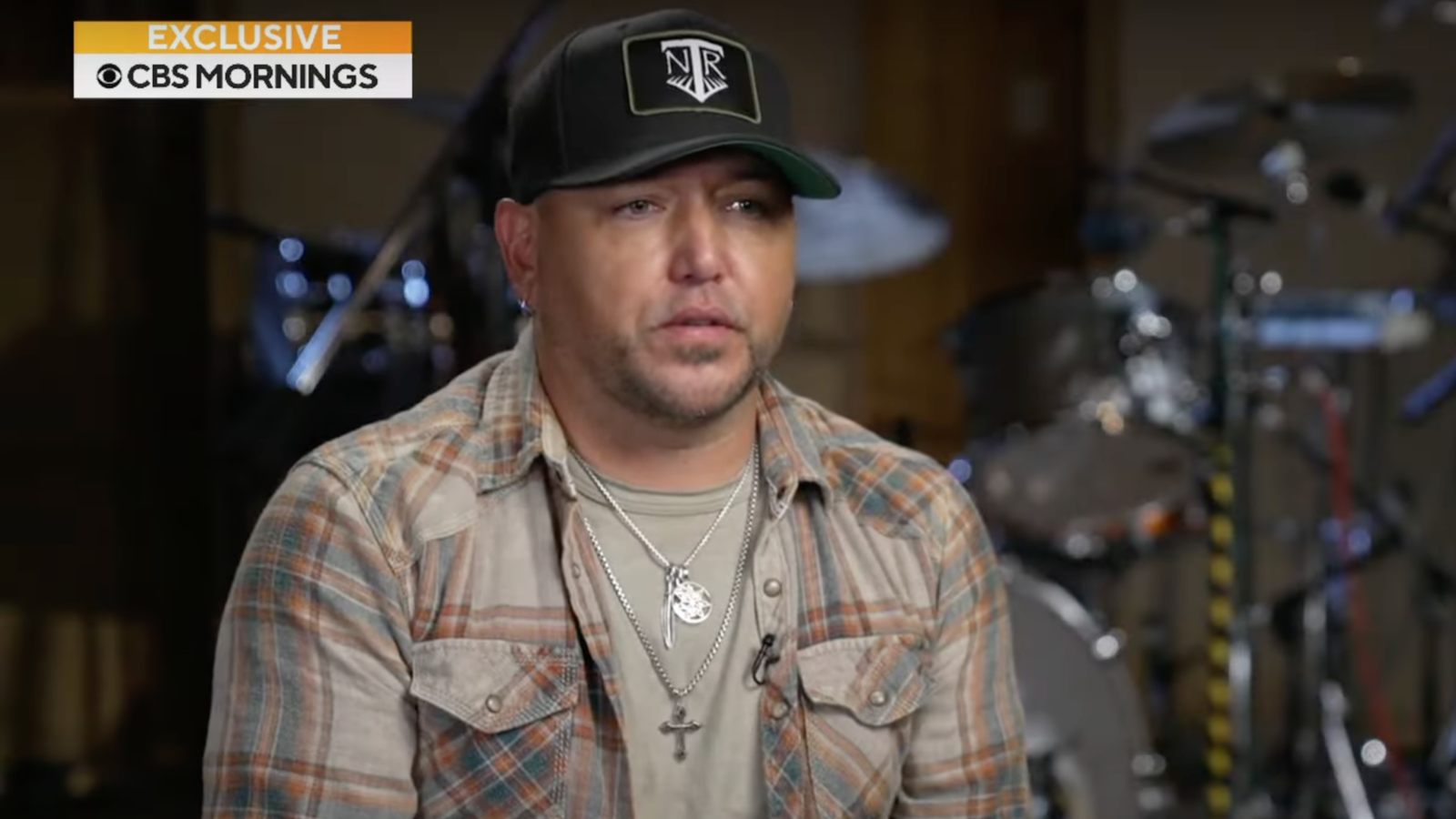 Jason Aldean is interviewed on "CBS Mornings"