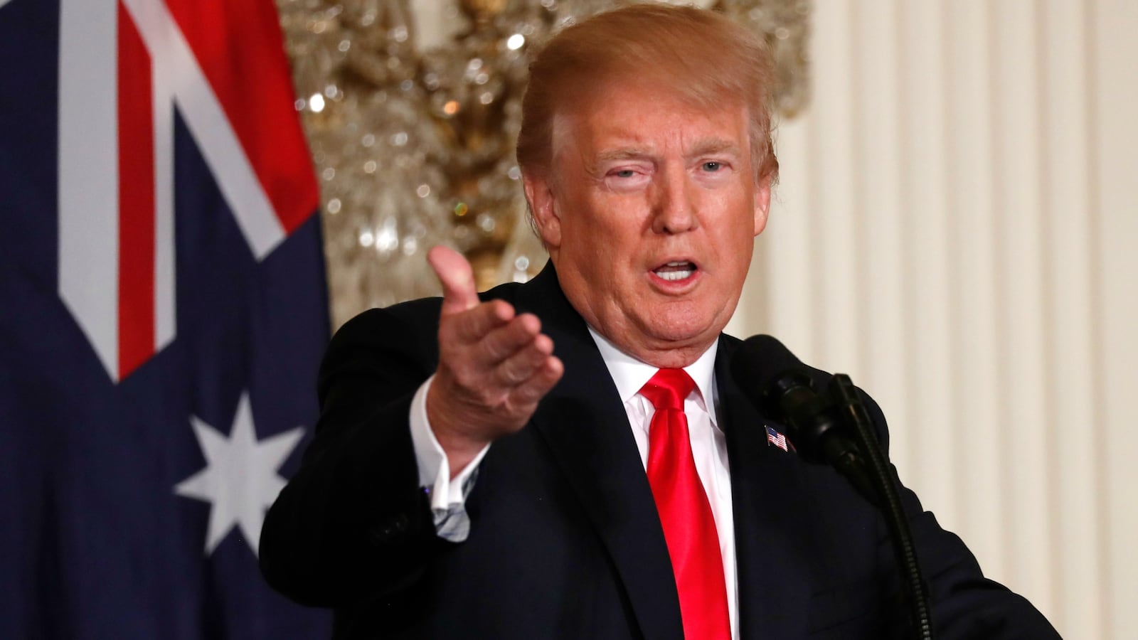 180225-trump-low-approval-rating-cheat_amcytu