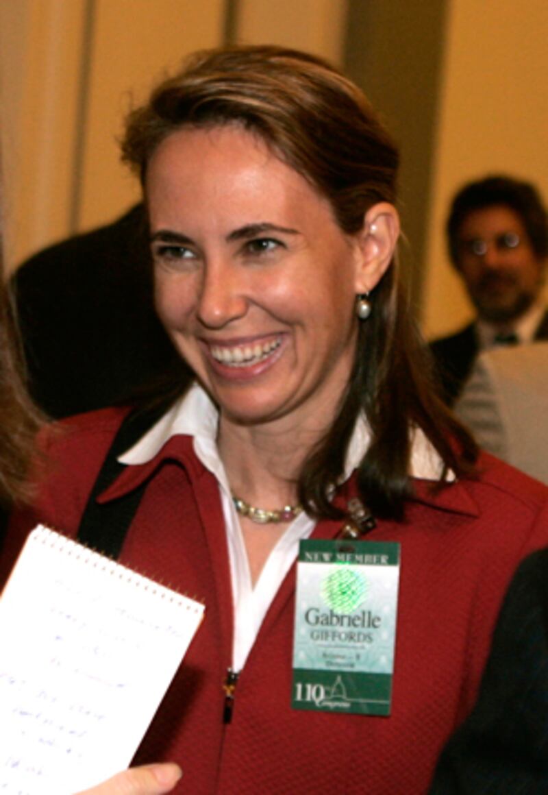 galleries/2010/10/14/democrats-hidden-losses/sarlin-dems---giffords_i9ip5a