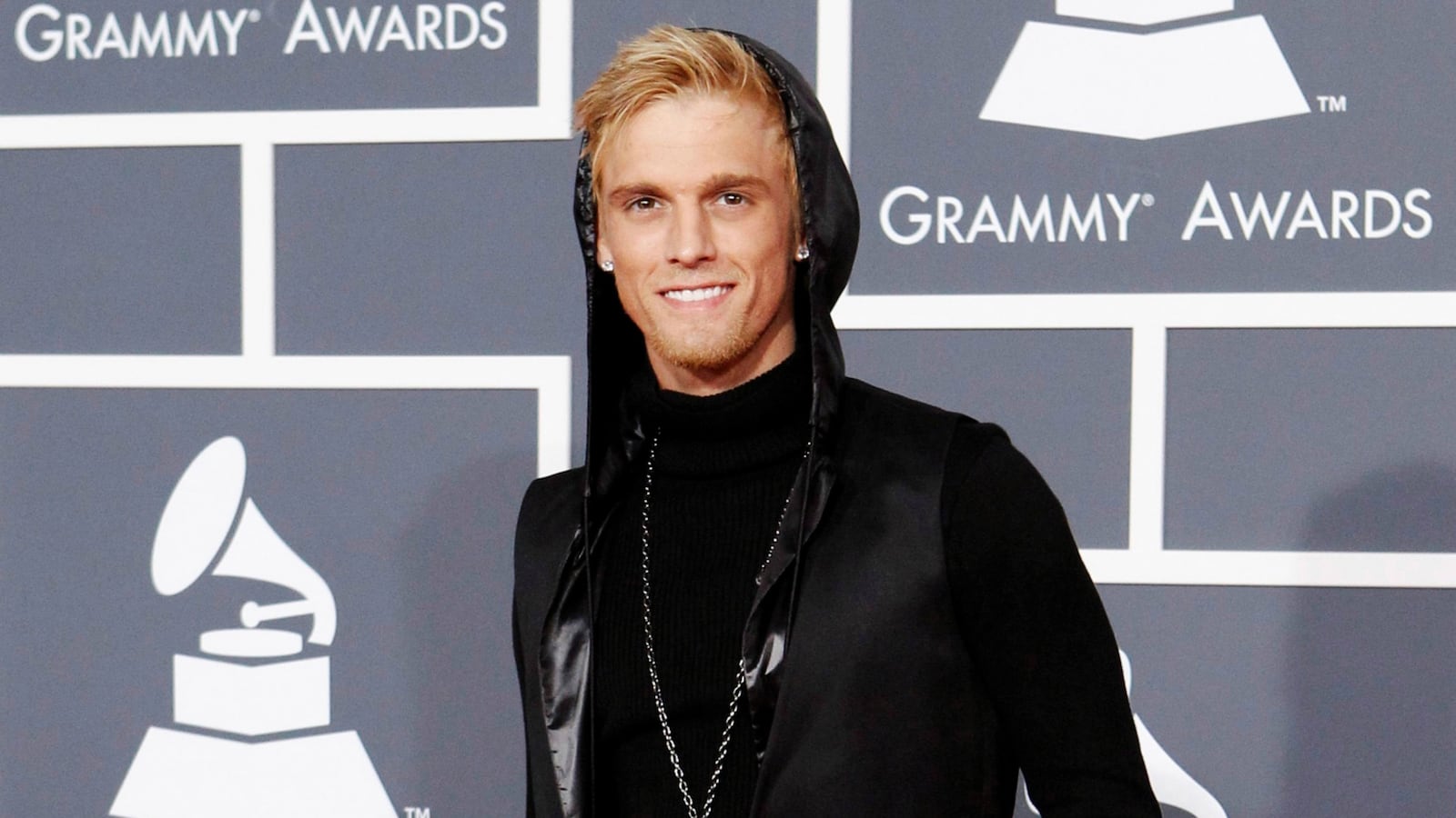 170806-aaron-carter-cheat_u3fmpr