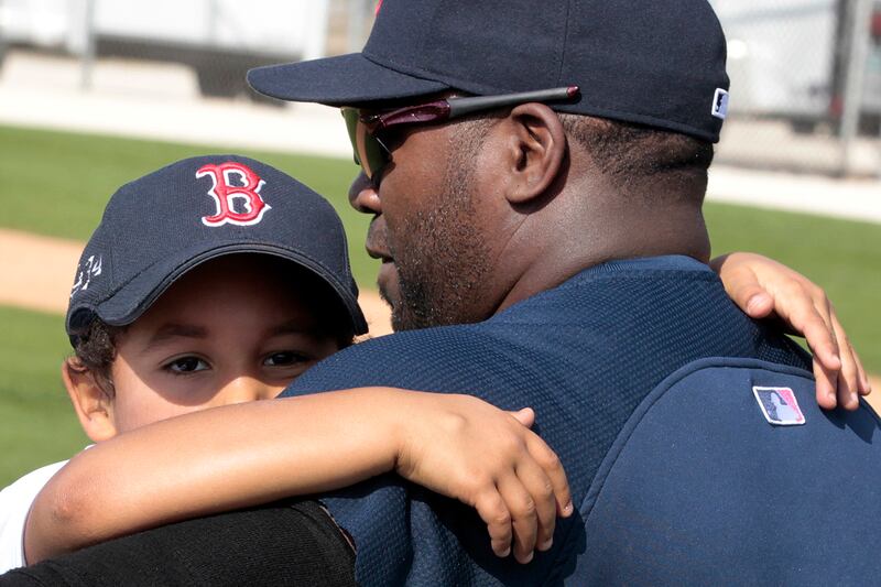 galleries/2012/01/31/super-bowl-smackdown-new-york-versus-boston/superbowl-cities-dads_vmlaki