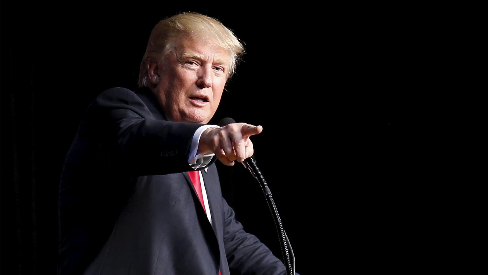 articles/2016/04/02/bully-of-week-trump-s-bikers/160402-swin-bully-week-tease_ctnrnv