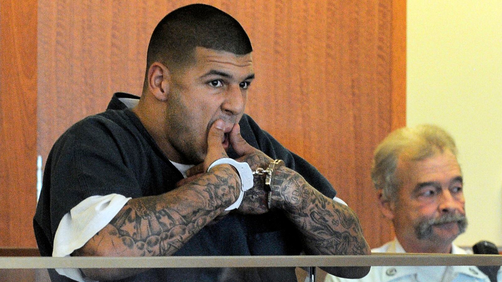 cheats/2013/07/24/patriots-coach-addresses-hernandez-case/132107-Daly-Aaron-Hernandez-tease_giuupj