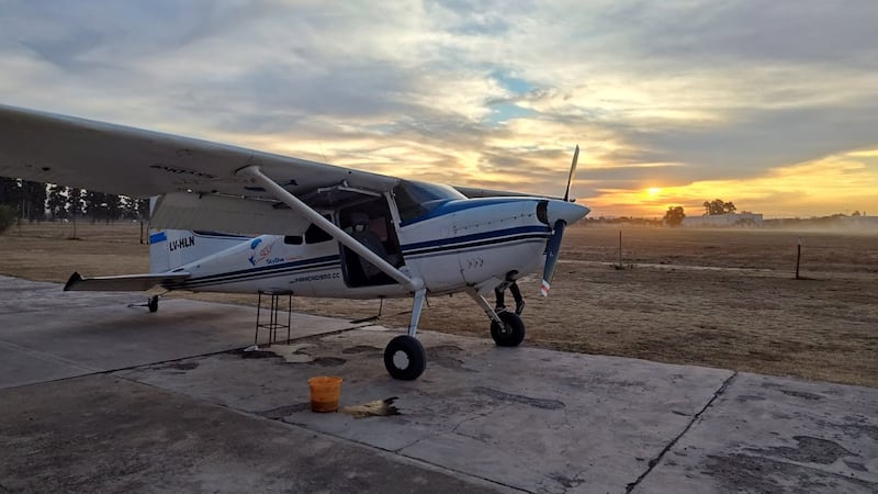 One of the flying school’s planes, similar to the one Leandro Bertazzo threw himself out of.